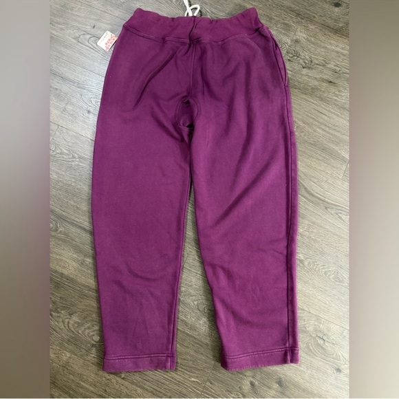 *NWT* Free People Movement Final Call Pants
in Deep Mulberry - Picture 5 of 6